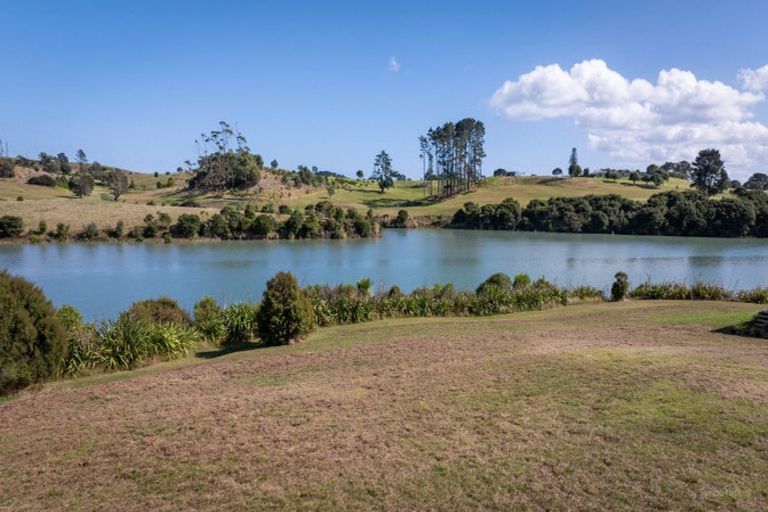 Photo of property in 60 Omahina Street, Raglan, 3225