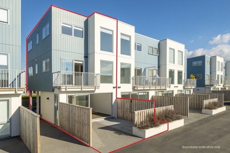 Photo of property in 31 Reynolds Place, Papamoa Beach, Papamoa, 3118