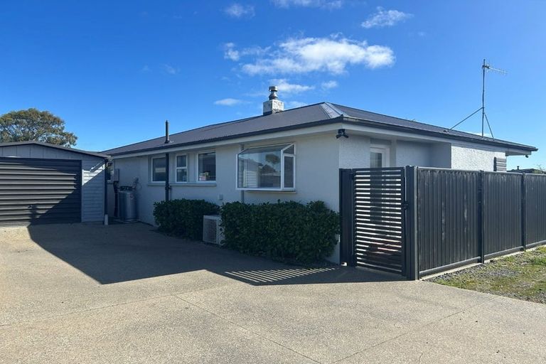Photo of property in 16a Pine Crescent, Hargest, Invercargill, 9810