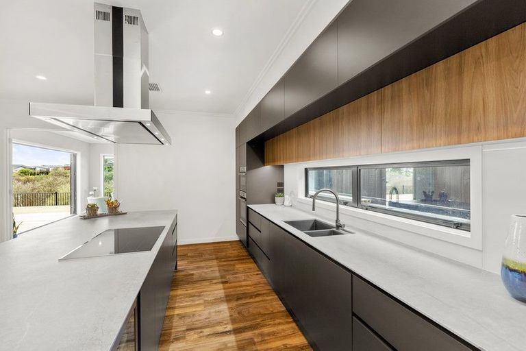 Photo of property in 127 Te Huia Drive, Flagstaff, Hamilton, 3210