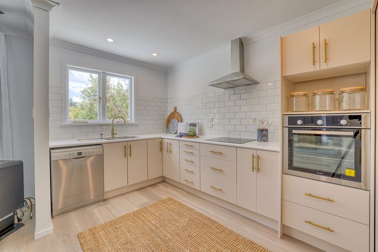 Photo of property in 9 Keats Terrace, Leamington, Cambridge, 3432