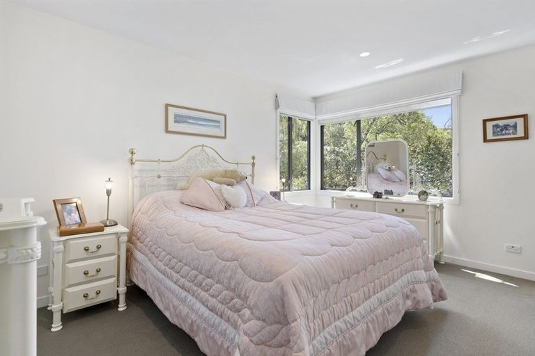 Photo of property in 35a Ngaio Road, Kelburn, Wellington, 6012