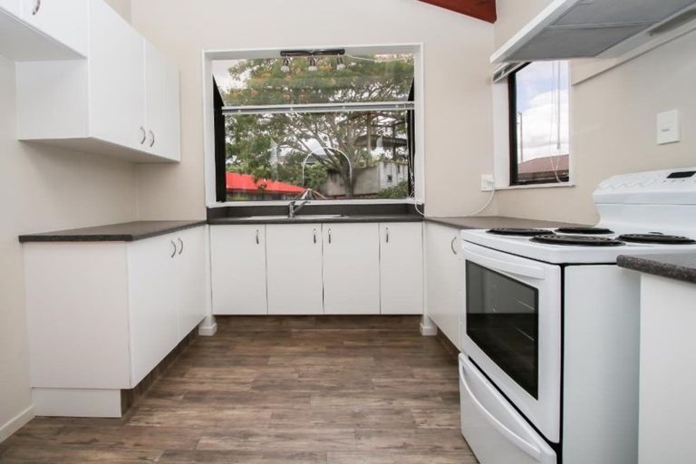 Photo of property in 9 Hulme Place, Leamington, Cambridge, 3432