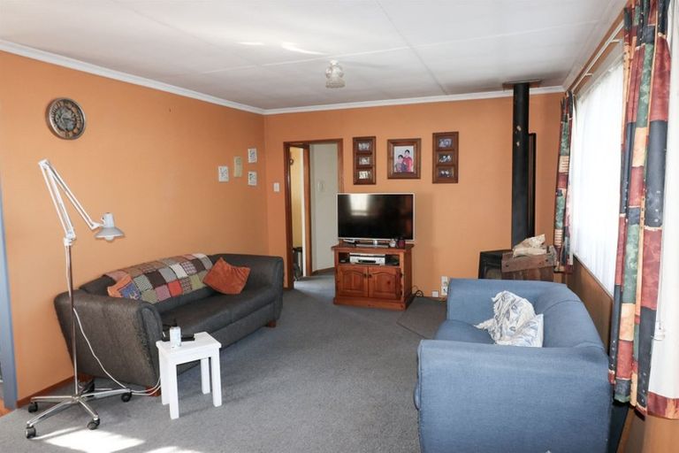 Photo of property in 11 Claudius Street, Dannevirke, 4930