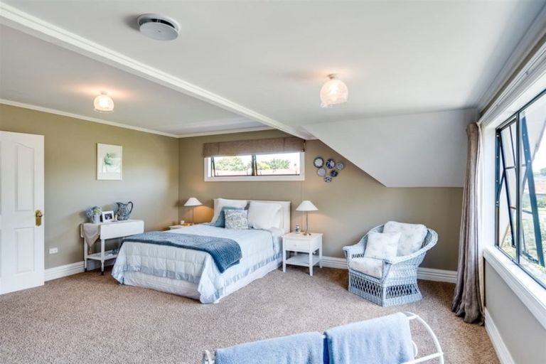 Photo of property in 26 Hetley Crescent, Taradale, Napier, 4112