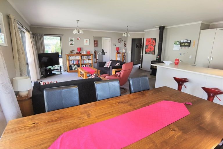 Photo of property in 22 Tramway Street, Ross, 7812