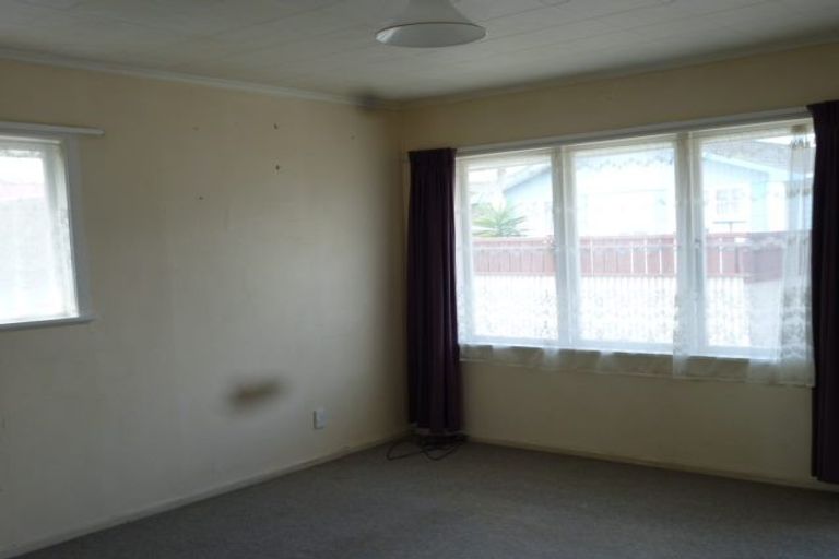 Photo of property in 4/88 Ararino Street, Trentham, Upper Hutt, 5018