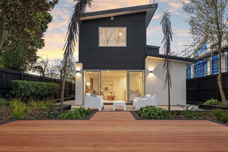 Photo of property in 551e Madras Street, St Albans, Christchurch, 8014