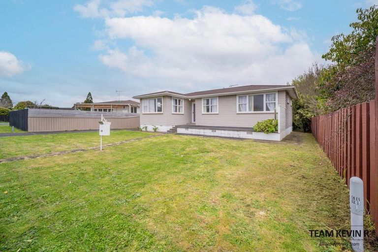 Photo of property in 28 Brightwell Street, Papakura, 2110