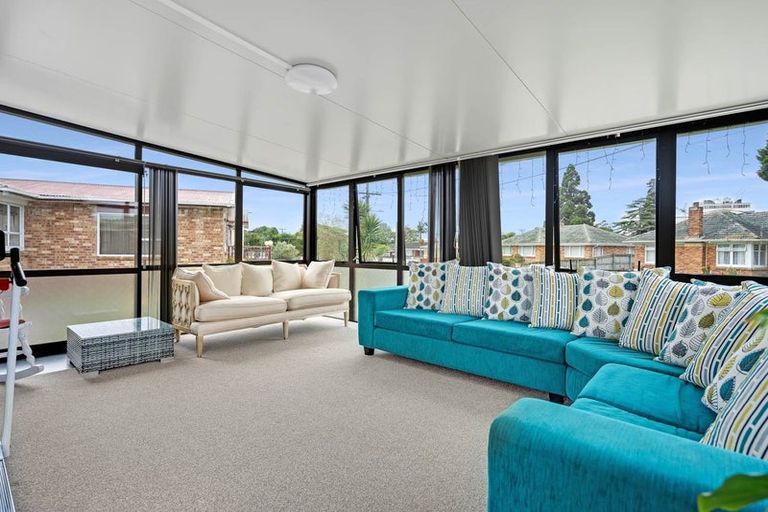 Photo of property in 57 Rosella Road, Mangere East, Auckland, 2024