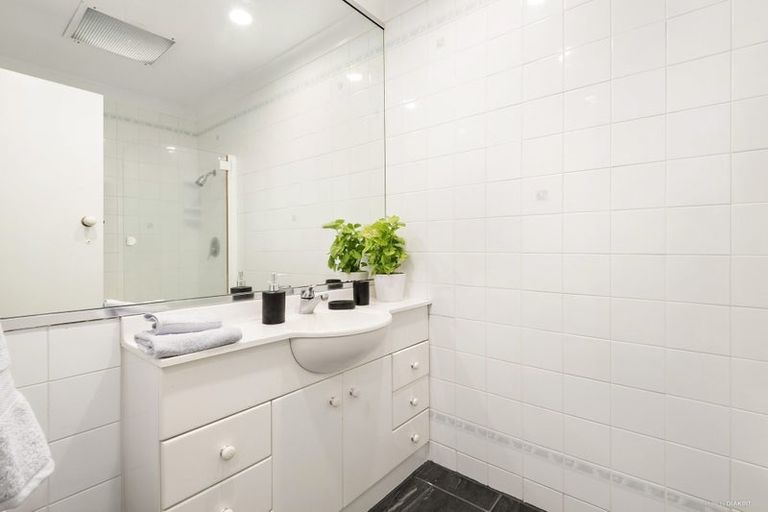 Photo of property in 17 Queenwood Avenue, Queenwood, Hamilton, 3210