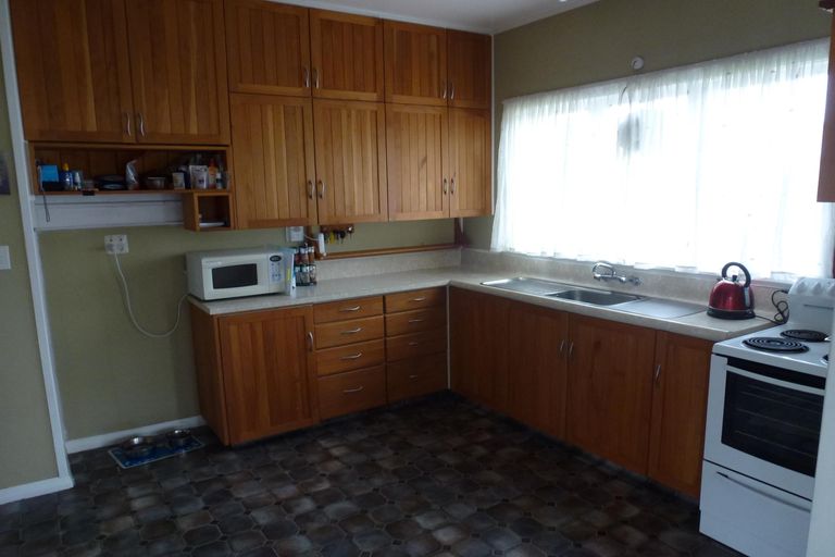 Photo of property in 1 Kipling Street, Roslyn, Palmerston North, 4414
