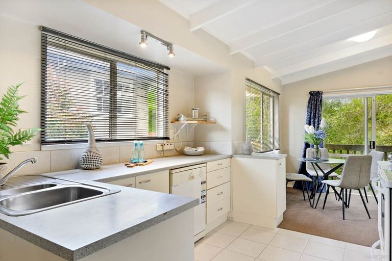 Photo of property in 1/216a Moore Street, Howick, Auckland, 2014