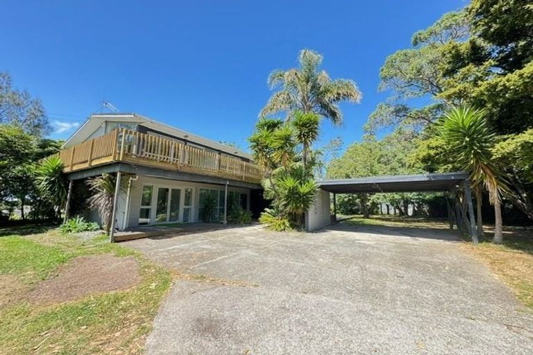 Photo of property in 31 Burns Lane, Kumeu, 0892