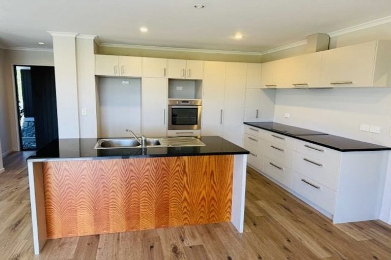 Photo of property in 35 Daelyn Drive, Richmond, 7020