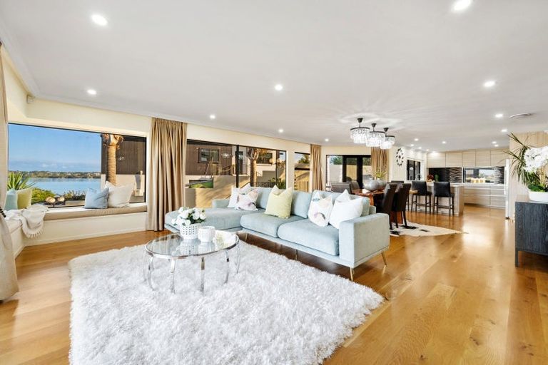 Photo of property in 38 Venus Place, Half Moon Bay, Auckland, 2012