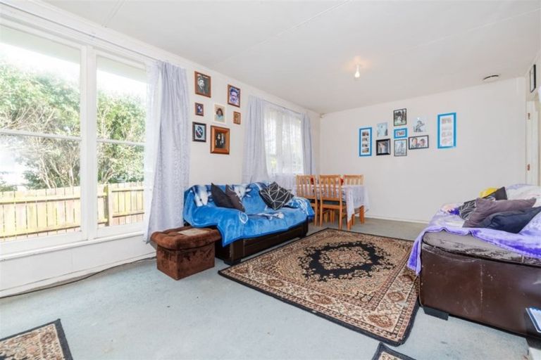 Photo of property in 30 Walters Road, Mount Wellington, Auckland, 1062