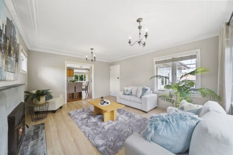 Photo of property in 1/59 Halver Road, Hillpark, Auckland, 2102