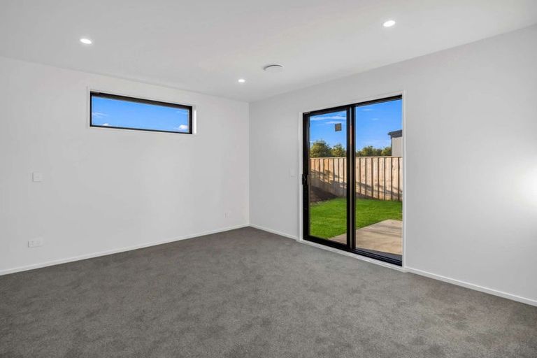 Photo of property in 15 Ivan Mauger Place, Rolleston, 7615