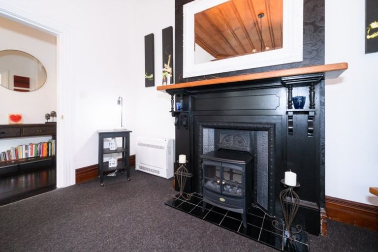 Photo of property in 11 Limbrick Street, Terrace End, Palmerston North, 4410