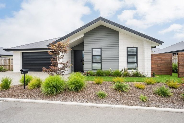 Photo of property in 6 Thomas Way, Brightwater, 7022