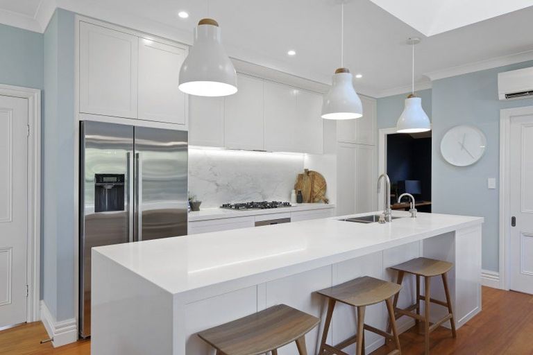 Photo of property in 33 Hardwicke Street, Sumner, Christchurch, 8081