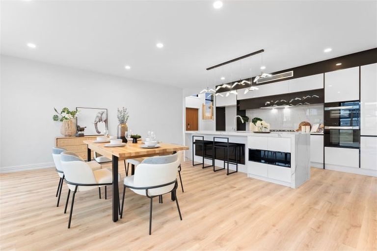 Photo of property in 3 Headsail Drive, Long Bay, Auckland, 0630