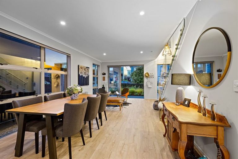 Photo of property in 19 Spotted Dove Road, Hobsonville, Auckland, 0616