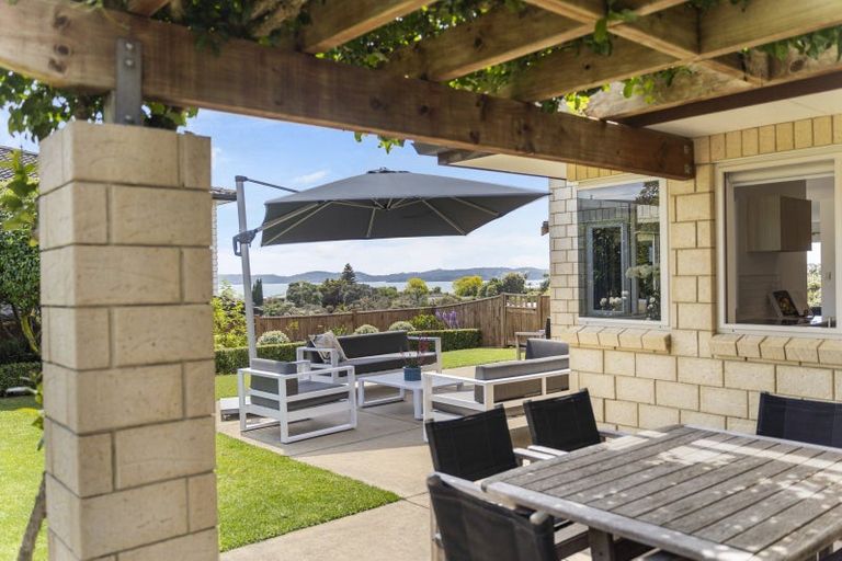 Photo of property in 16 Omana Heights Drive, Maraetai, Auckland, 2018