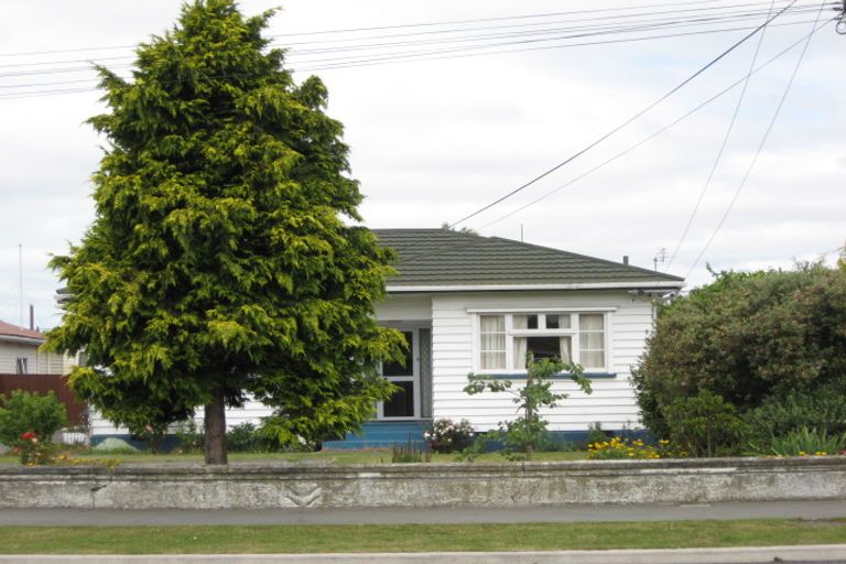 Photo of property in 46 Mackworth Street, Woolston, Christchurch, 8062
