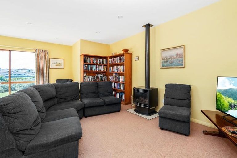 Photo of property in 41 Contour Avenue, Pyes Pa, Tauranga, 3112