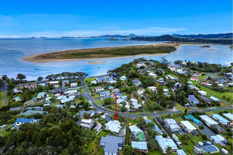 Photo of property in 24 Shoebridge Crescent, Ngunguru, Whangarei, 0173