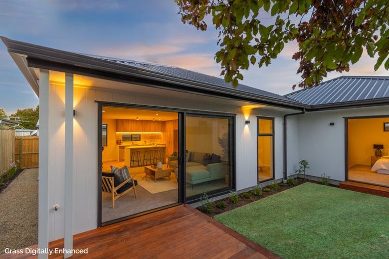 Photo of property in 96a Willryan Avenue, New Brighton, Christchurch, 8083
