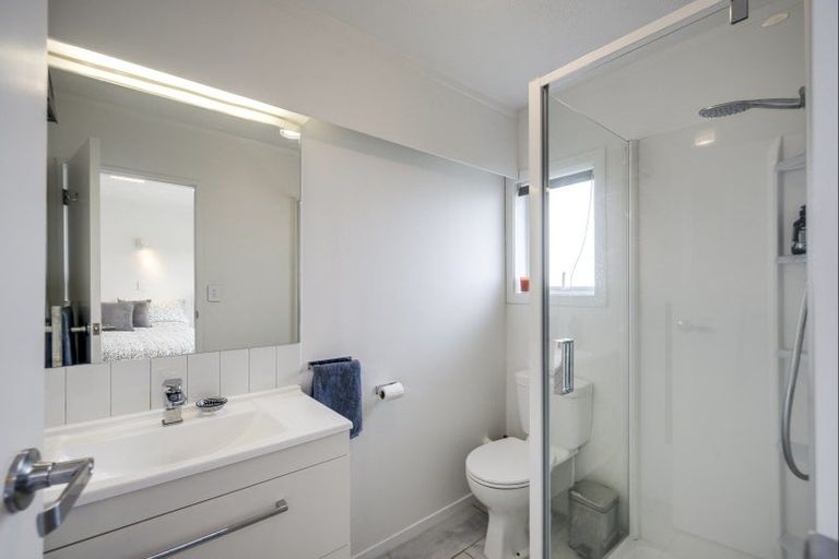 Photo of property in 51 Churchill Drive, Taradale, Napier, 4112