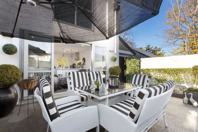 Photo of property in 160b Rossall Street, Merivale, Christchurch, 8014