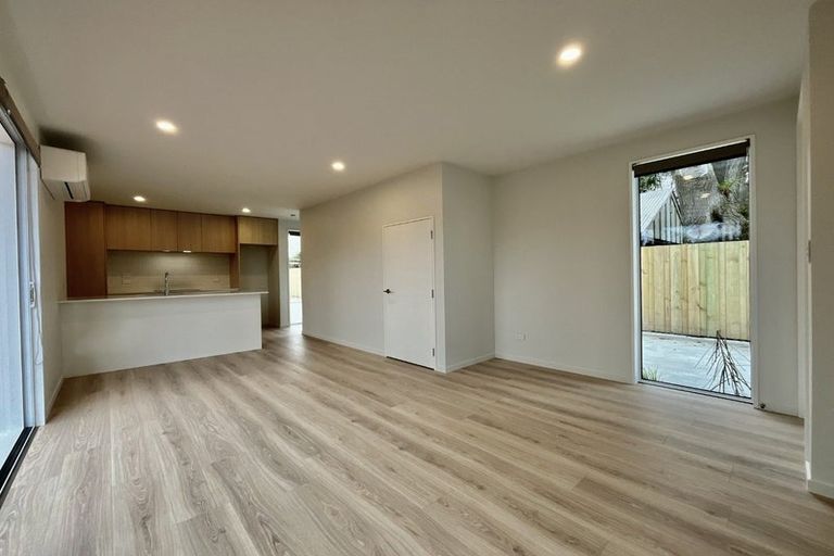 Photo of property in 98a Geraldine Street, Edgeware, Christchurch, 8013