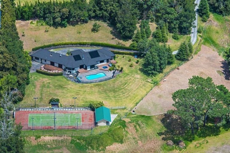 Photo of property in 111 Kennedy Road, Dairy Flat, Albany, 0792