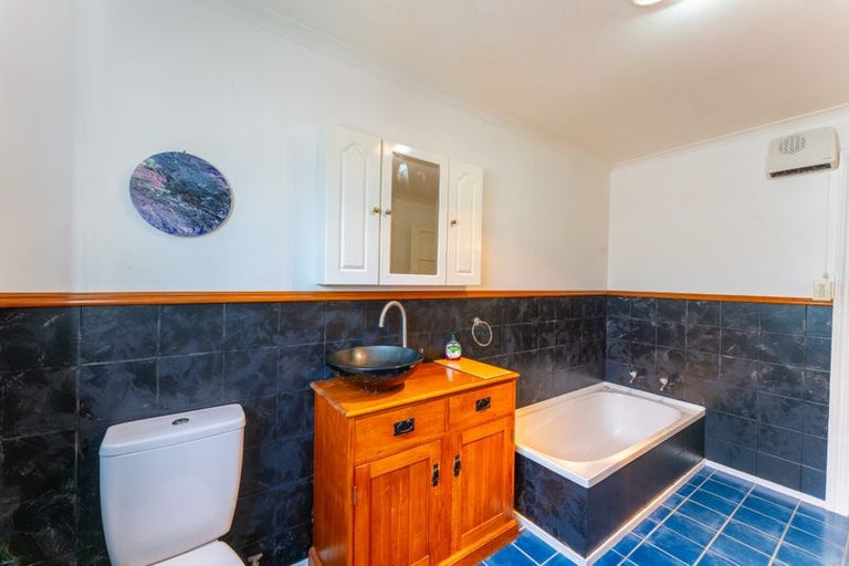 Photo of property in 15 Neal Street, Temuka, 7920