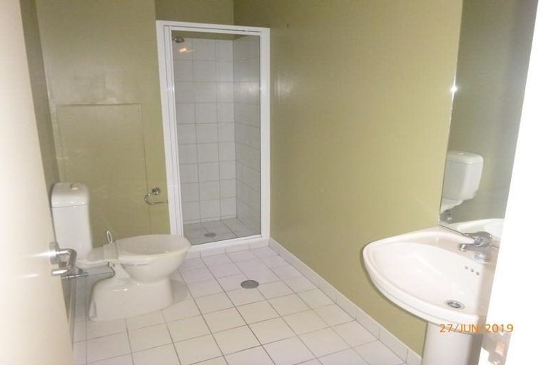 Photo of property in 7f/30 Westward Ho, Glen Eden, Auckland, 0602