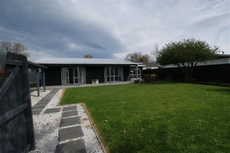 Photo of property in 2a Nikau Drive, Redwoodtown, Blenheim, 7201