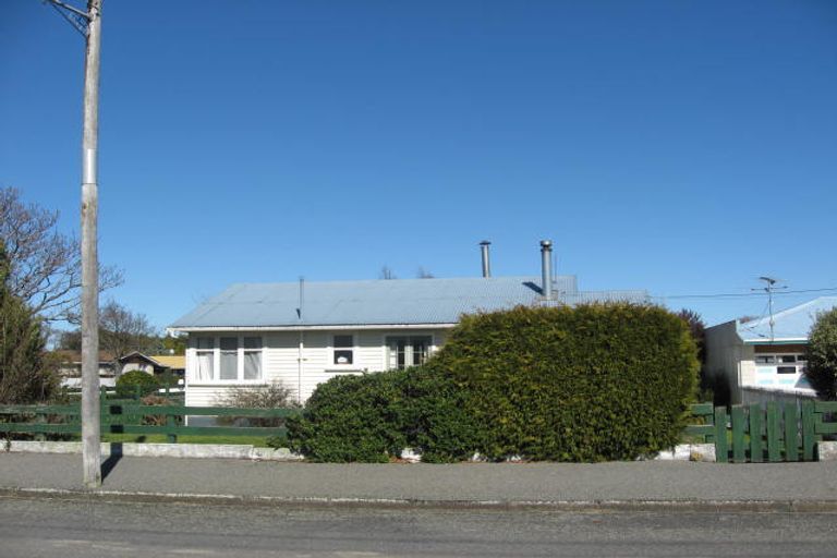 Photo of property in 34 Richmond Road, Carterton, 5713