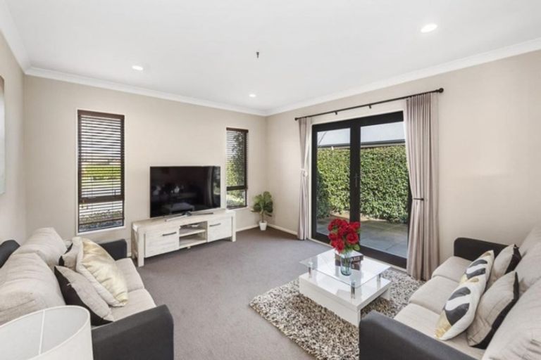 Photo of property in 41 Farringdon Avenue, Rototuna North, Hamilton, 3210