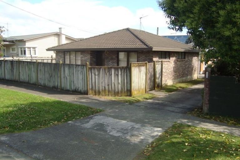 Photo of property in 1 Gavin Street, Ellerslie, Auckland, 1060