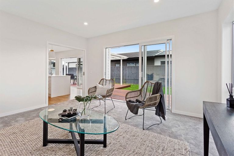 Photo of property in 29 Valour Drive, Rangiora, 7400