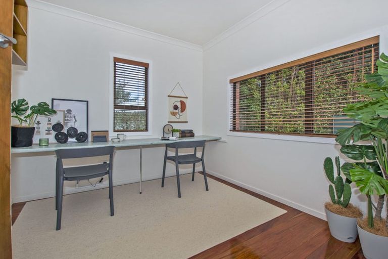 Photo of property in 16 Lovatt Crescent, Kensington, Whangarei, 0112