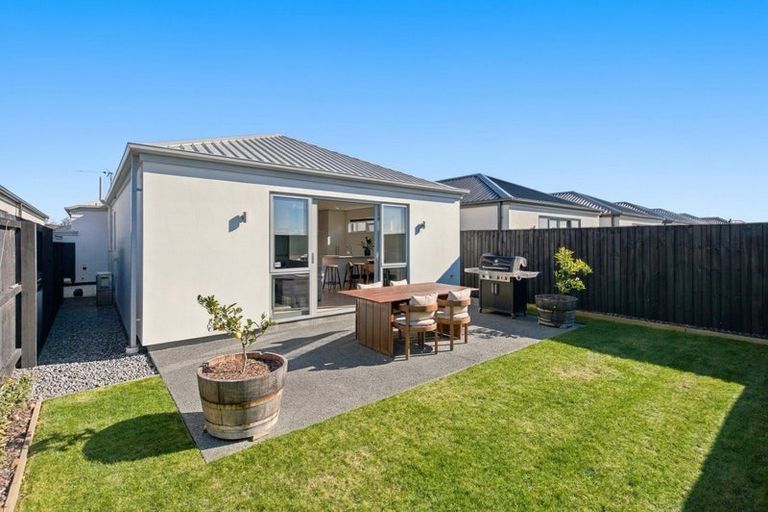 Photo of property in 19 Benrogan Drive, Halswell, Christchurch, 8025