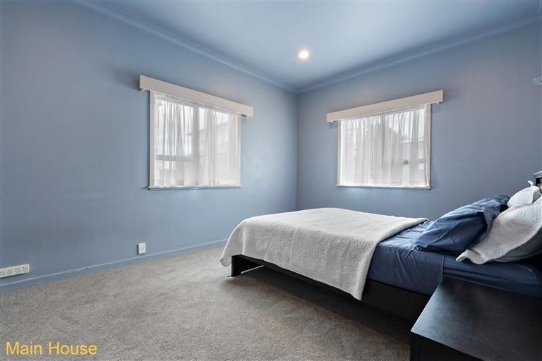 Photo of property in 39 Churchill Avenue, Manurewa, Auckland, 2102