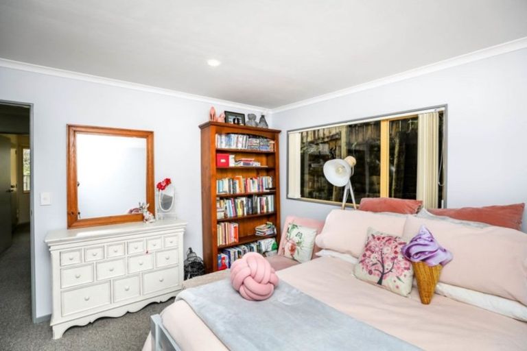 Photo of property in 7 Horizon Heights, Whalers Gate, New Plymouth, 4310