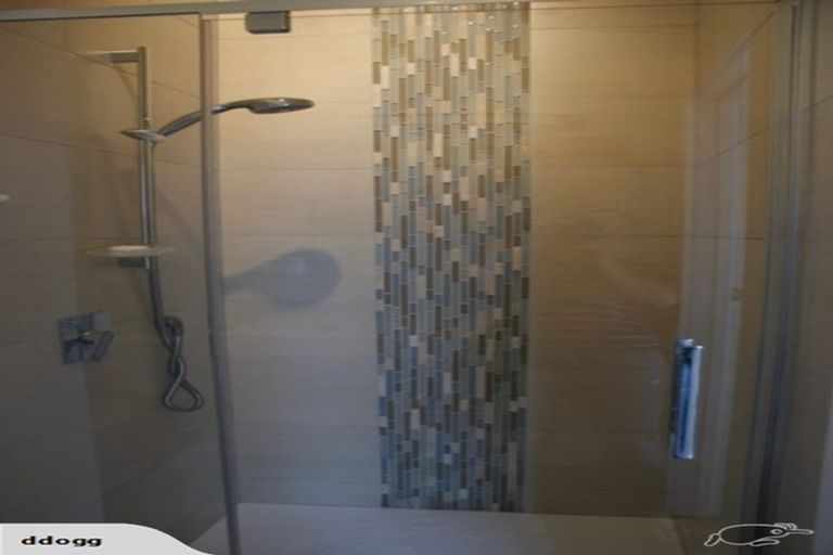 Photo of property in 17a Crawford Avenue, Mangere Bridge, Auckland, 2022