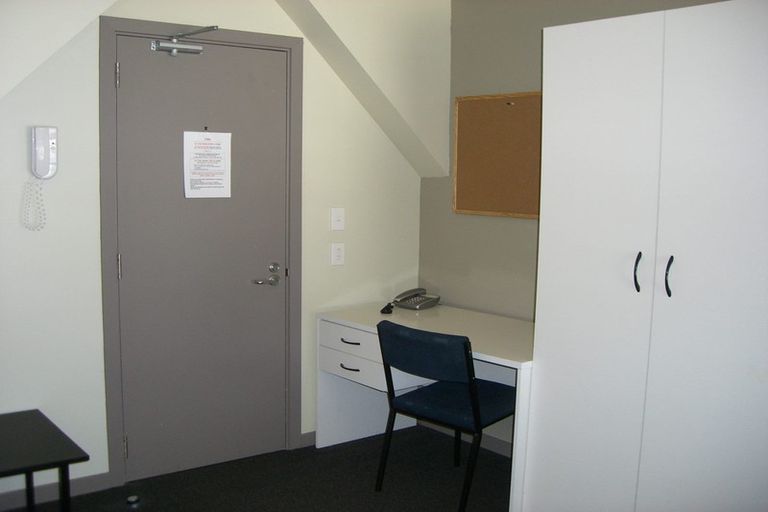 Photo of property in Southern Cross Apartments, 405/35 Abel Smith Street, Te Aro, Wellington, 6011